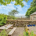 1 Bed In Holmrook Oc-94530